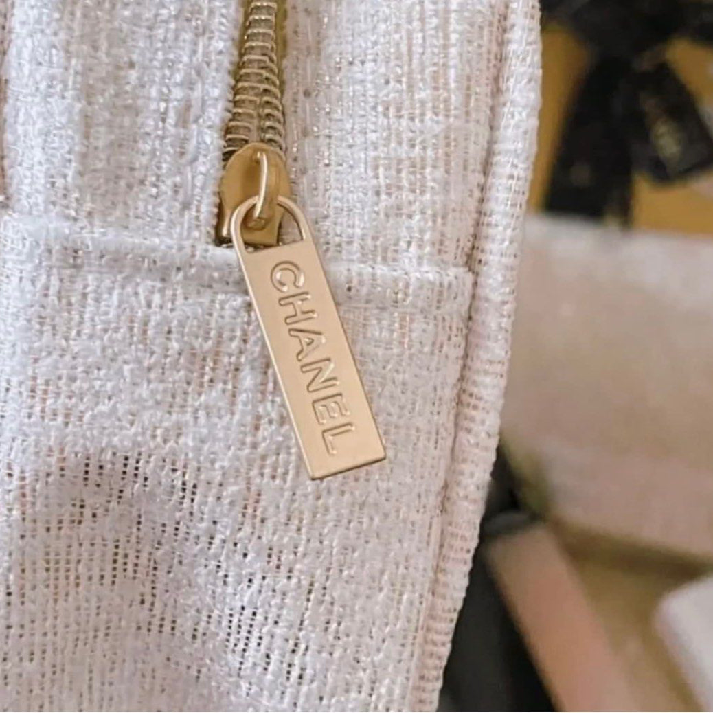 Chanel Beauty Holiday Cosmetic Bag Beige