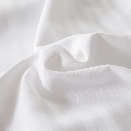 Satin Stripped Single size 4-piece bed linen, white color.