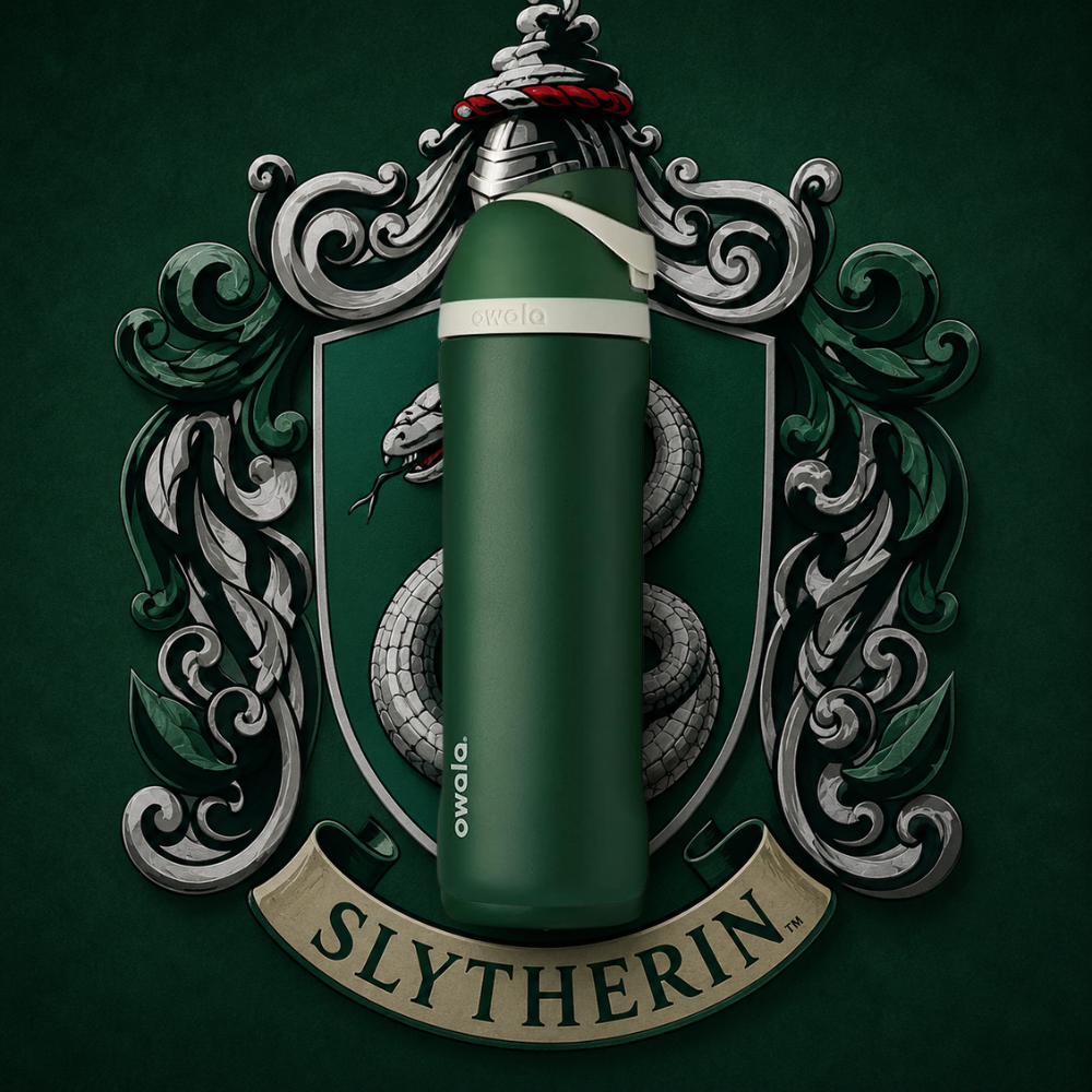 Owala 24 oz 710 ml Harry Potter FreeSip Insulated Stainless Steel Water Bottle, Slytherin Green.