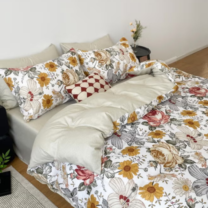King size, 6-piece stunning garden set in a delightful shade of green.