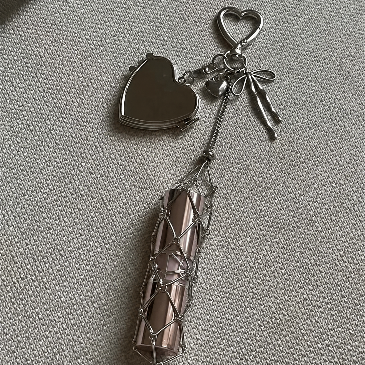 Mesh Lipstick Keychain with Heart, Mini Mirror - Lipstick Holder