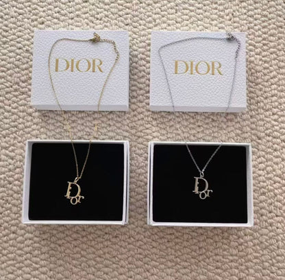 Beauty DIY Necklace Gold color in a Gift Box and  Shopping Bag