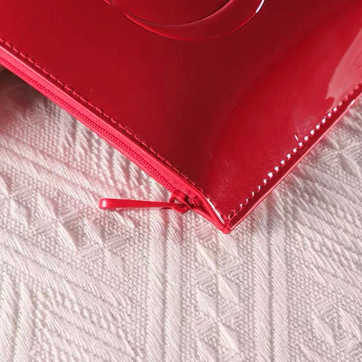 Beauty Red Cosmetic Pouch Bag with Mini Dior Addict & Mascara with Shopping Bag