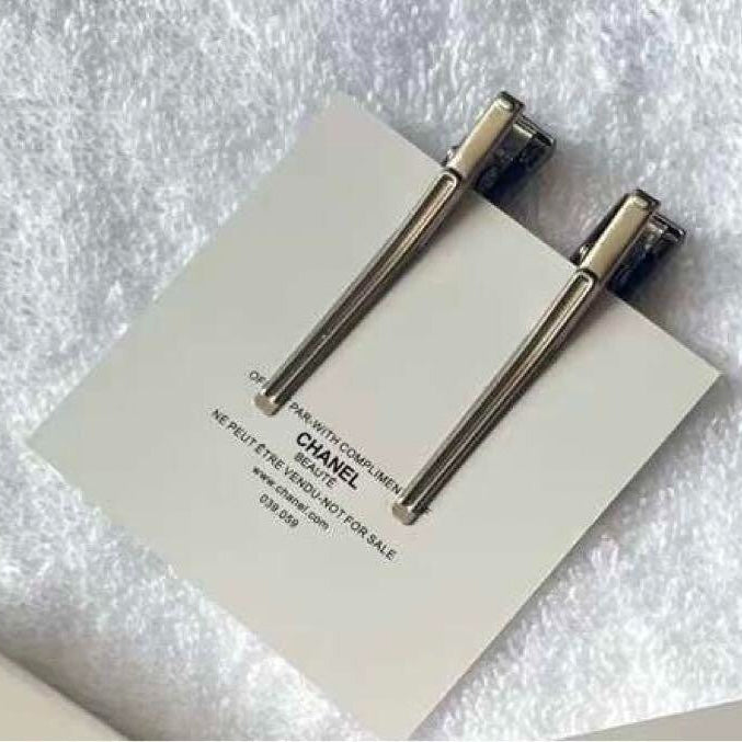 Beauty Hair Pin Hair accessory CC Counter Llimited Silver 2 Set Novelty 6x1 cm
