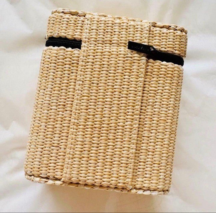 Chanel Beauty 2026 Straw gift Cosmetic bag beige - BusDeals