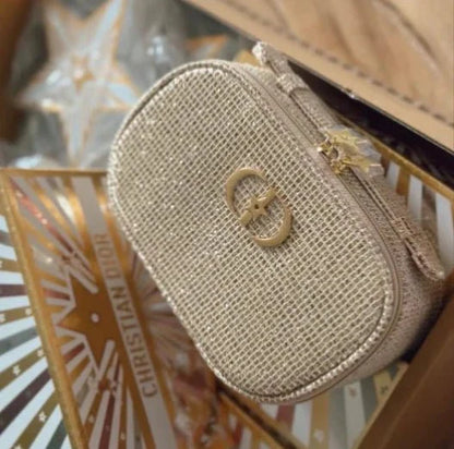 Dior Beauty Gold Mesh Pouch Holiday - BusDeals
