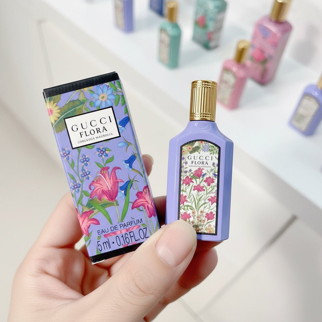 Gucci Beauty Pouch/Bag with Flora MINI Parfume 5ml - BusDeals