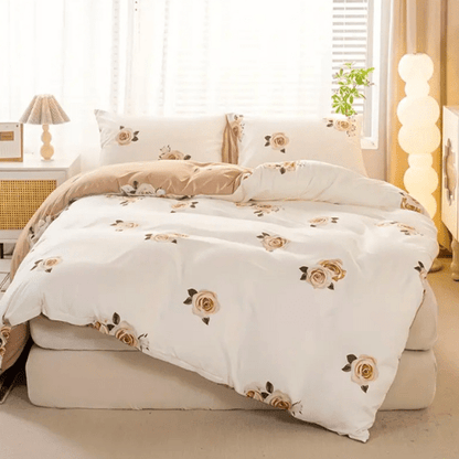 King 6-piece beige duvet cover set featuring a beautiful rose design and reversible style.