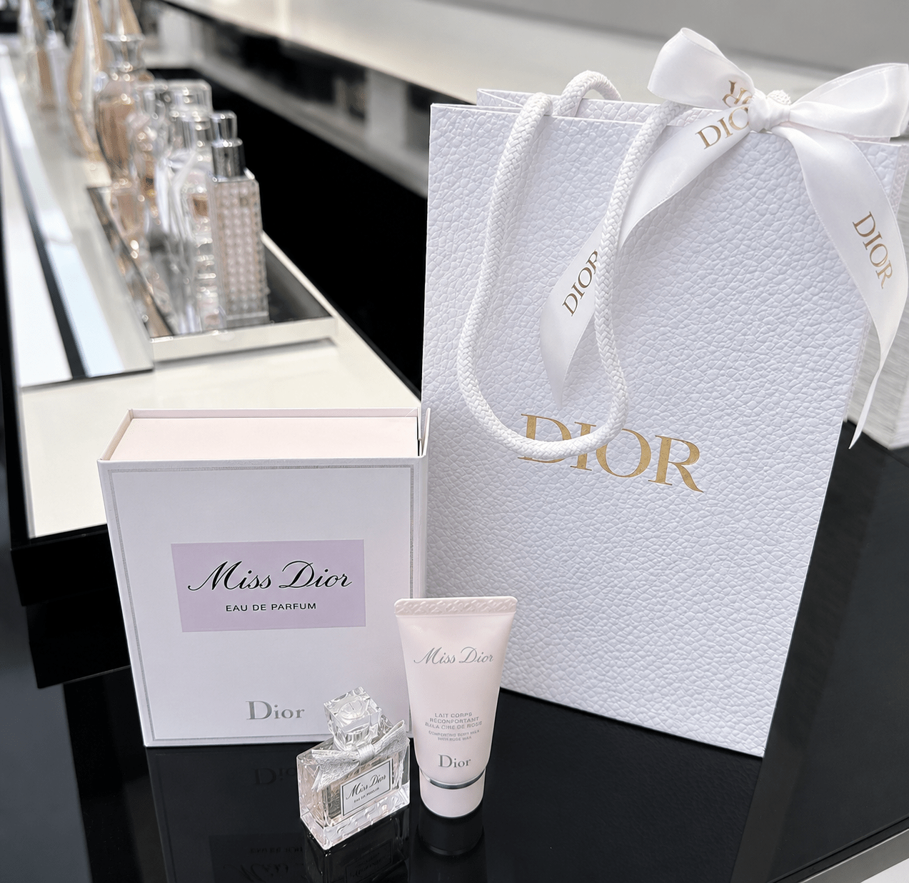 Mini Miss Dior Perfume 5ml & Lotion 20ml Woman Mini Blooming Bouquet Set with Bag - BusDeals