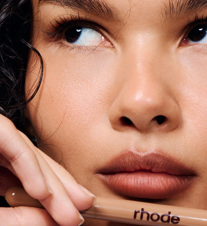 Peptide Lip Shape - Warm Taupe, Twist