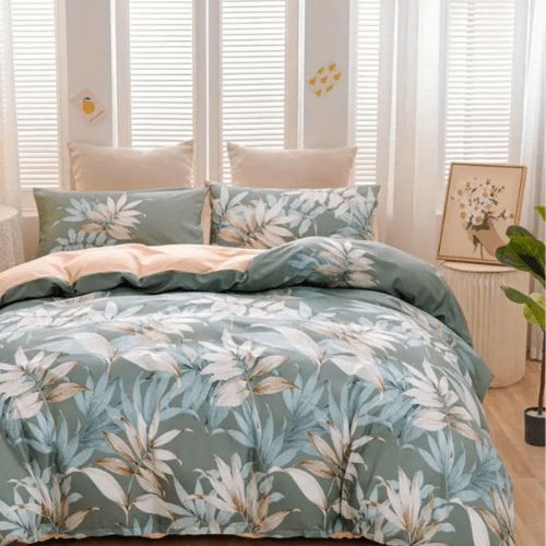 Queen size 6 piece bedding set with green leaf pattern, very soft quality.