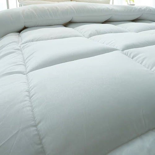 Queen Size Duvet Soft and Comfortable vacuum-packed. - BusDeals